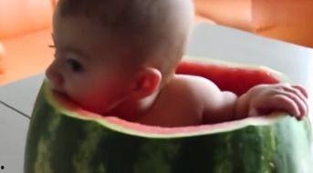 小孩被打在吃瓜,孩子被打，吃瓜群众如何反思