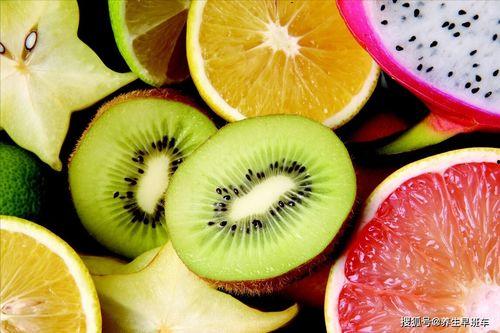 吃瓜吃桃下午肚子胀,吃瓜吃桃，小心肚子胀不适